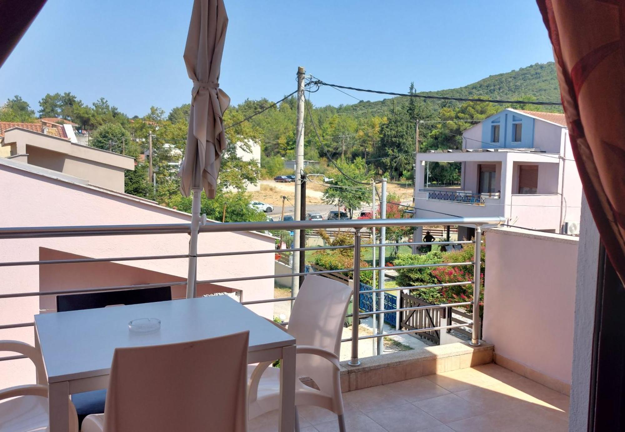 Yasoo Holiday Apartments Olympiada Exterior foto